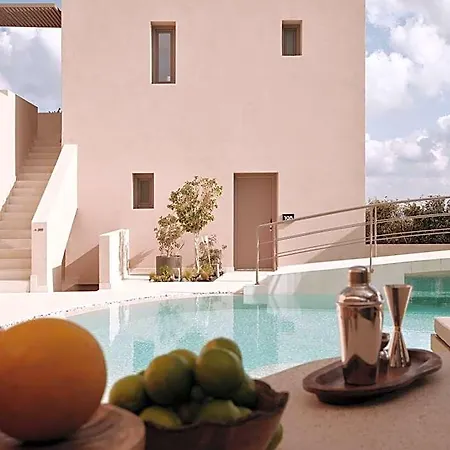 Enarma & Wellness Retreat Hotel Santorini Island
